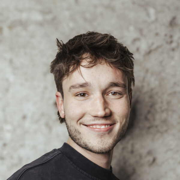 Youenn Weekes (23) neu