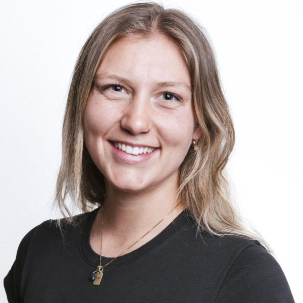 Caroline Hess (2003) neu