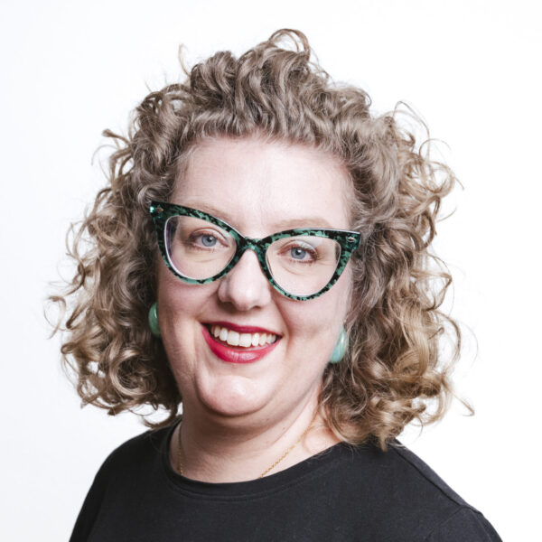 Elisa Piller (1989) neu